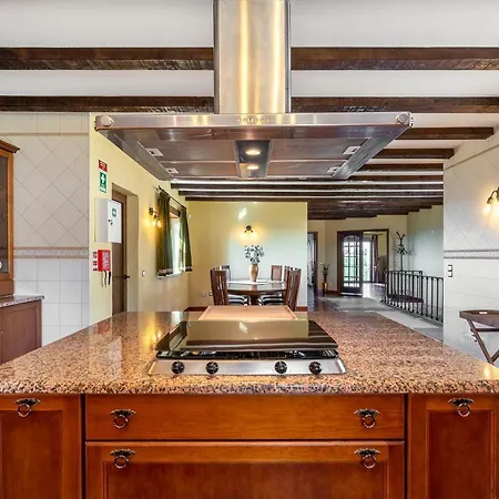 Junceira - Refugio De Luxo Perto Do Castelo Вилла