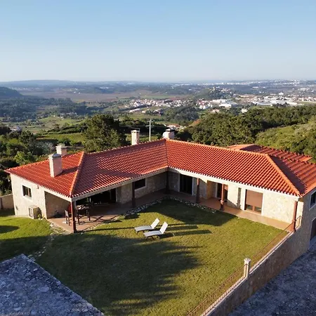 Villa Junceira - Refugio De Luxo Perto Do Castelo