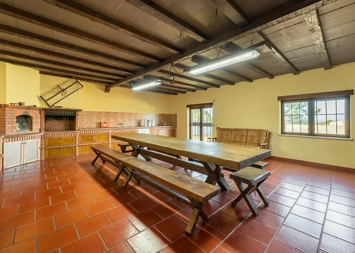 Junceira - Refugio De Luxo Perto Do Castelo Όμπιδος