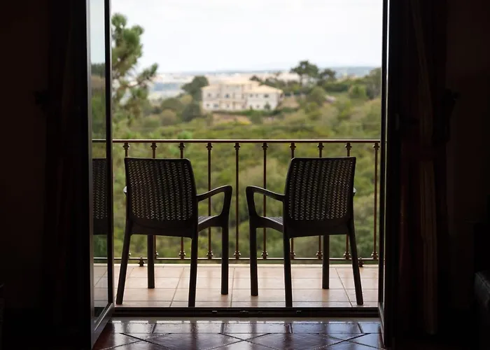 Junceira - Refugio De Luxo Perto Do Castelo Όμπιδος