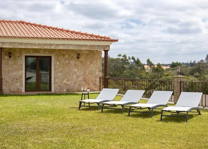 Junceira - Refugio De Luxo Perto Do Castelo Όμπιδος